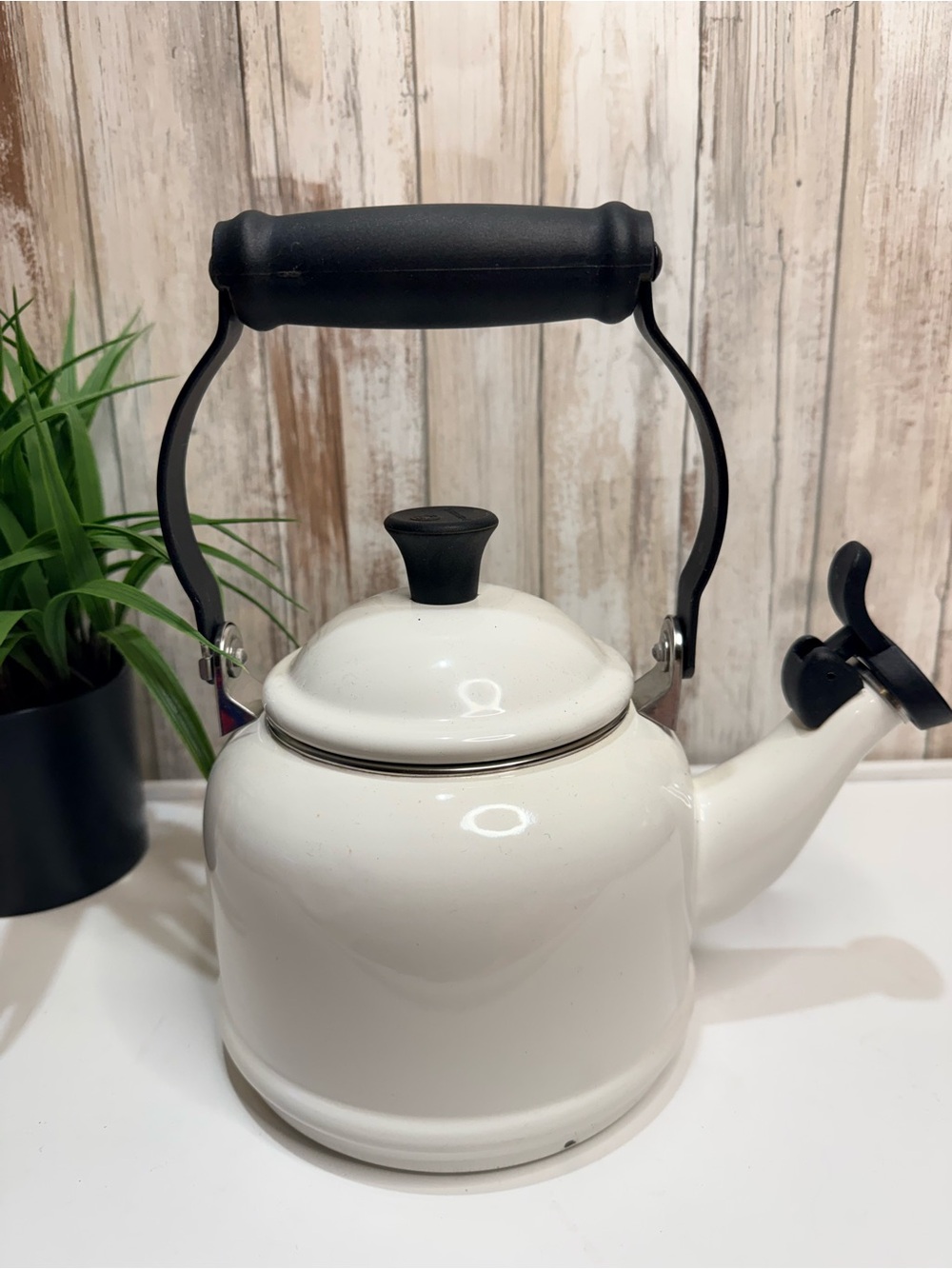 Le Creuset White Tea Kettle